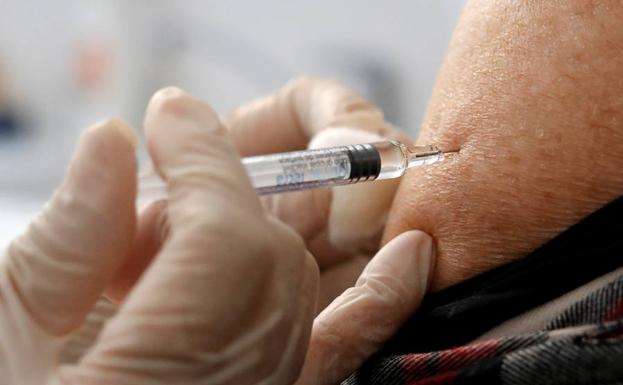 Habilitan vacunas contra la influenza sin distinción de edad
